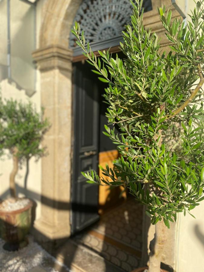 Le Jardin Hotel Aspiran Екстериор снимка